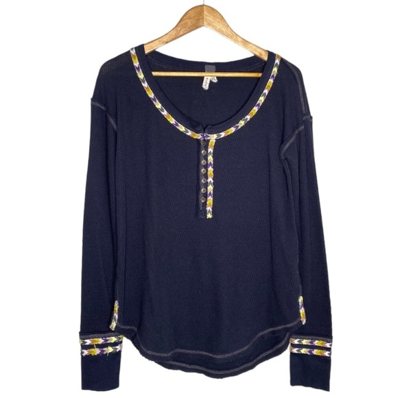 Free People Black Rainbow Thermal Waffle Knit Embroidered Henley Top Size Small - Picture 2 of 12